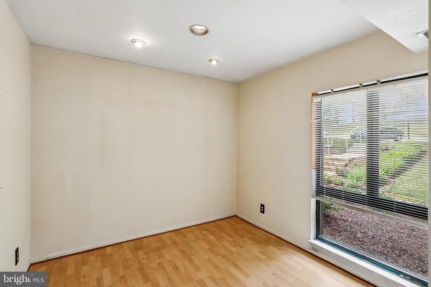 6005 Majors Lane #1- O25 photo 9