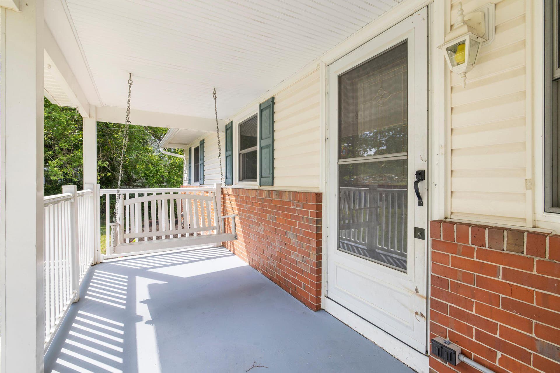5822 Forest Hill Road photo 4