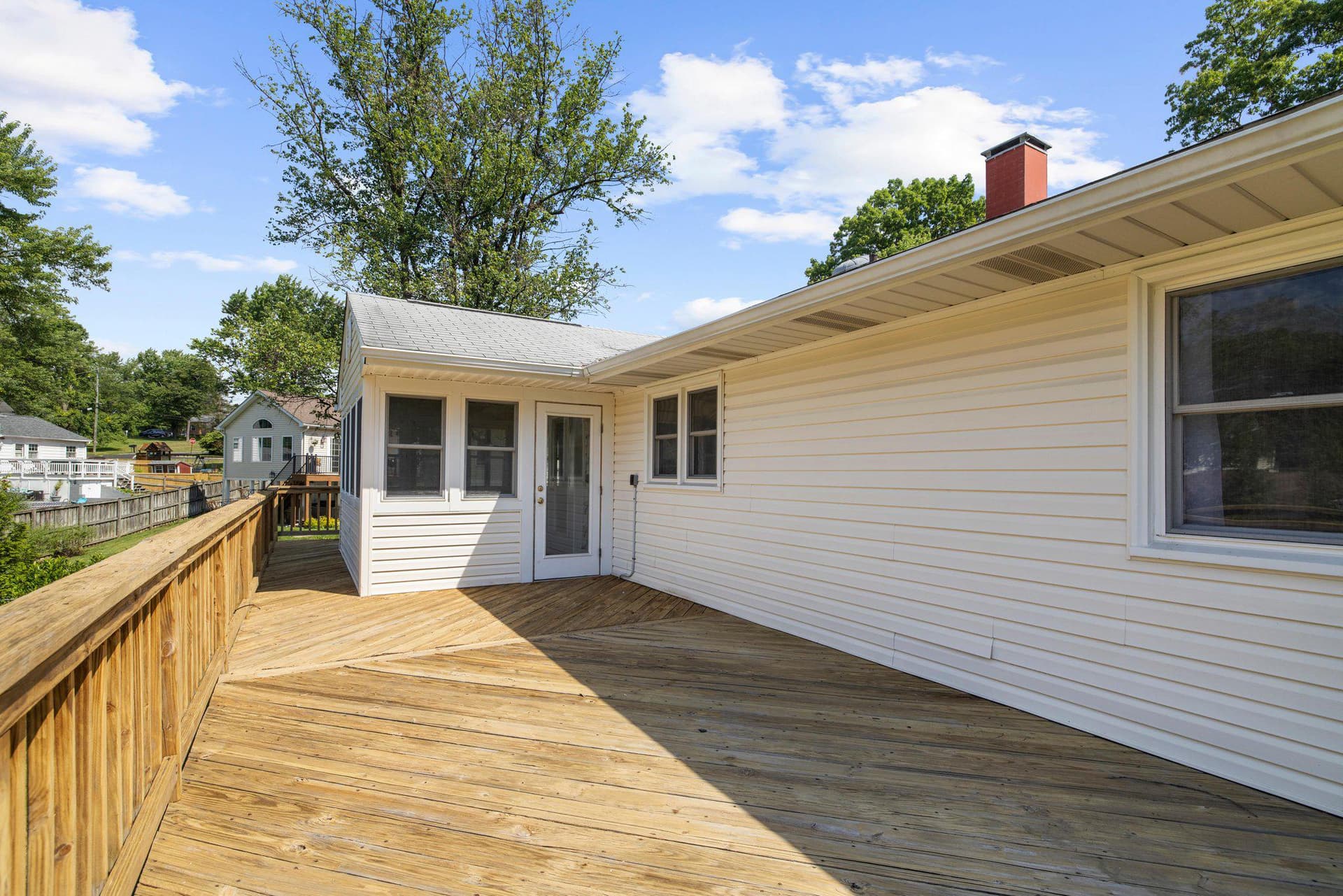 5822 Forest Hill Road photo 46