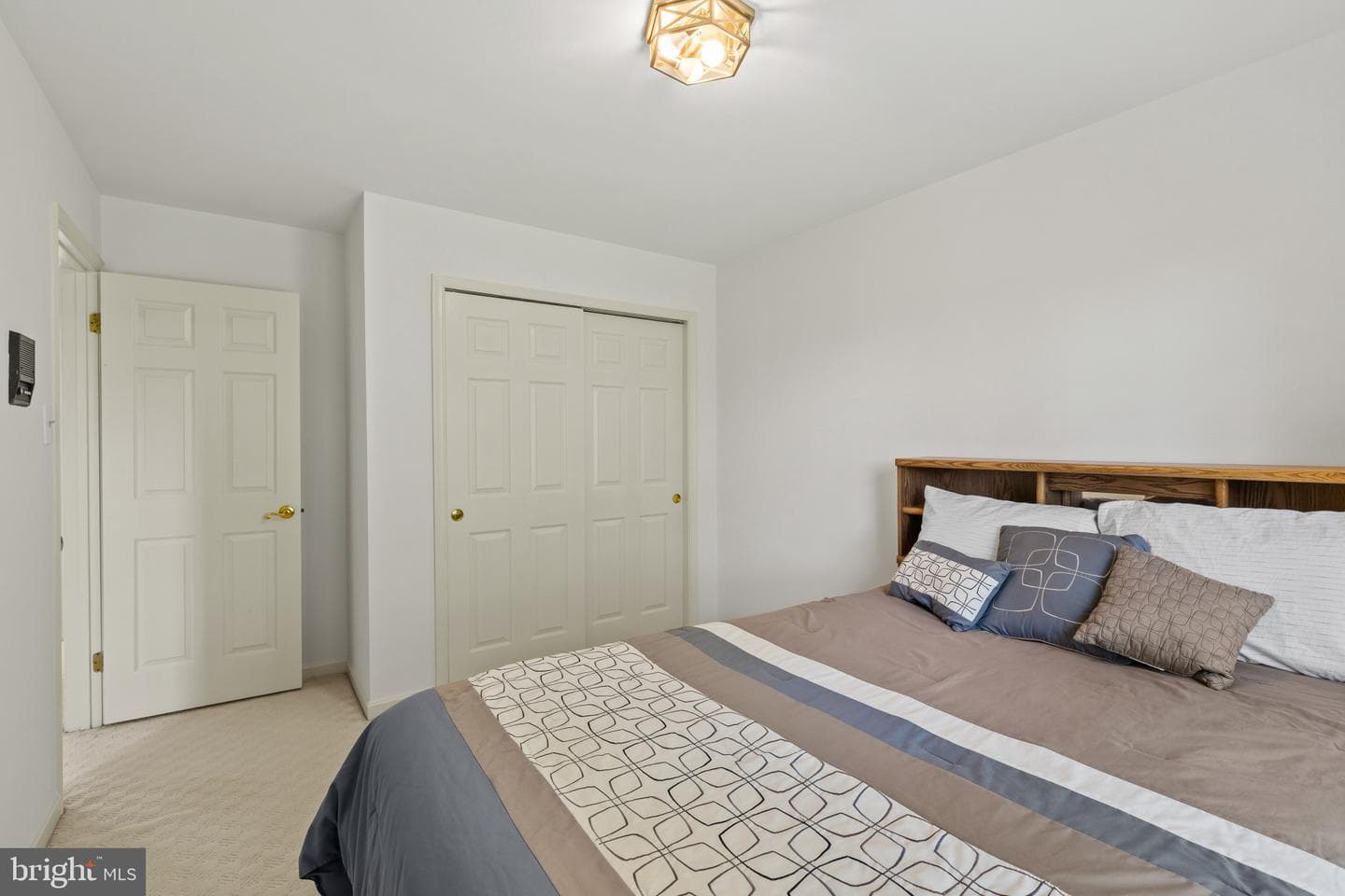 10210 Brightstone Place photo 37
