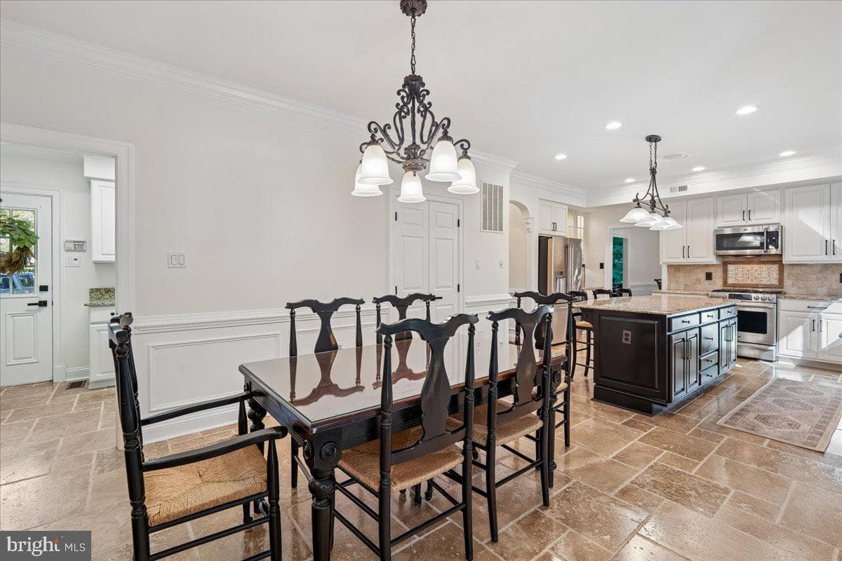 6325 Angel Rose Court photo 22