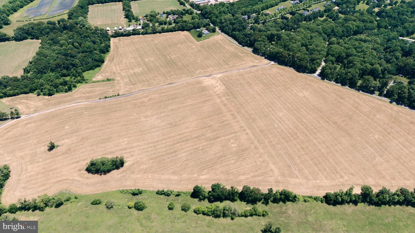 13090 Old Frederick Road photo 18