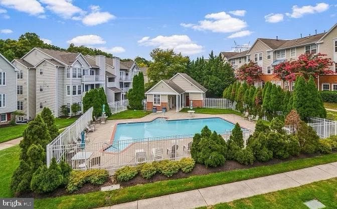 6235 Sandpiper Court #2 photo 3