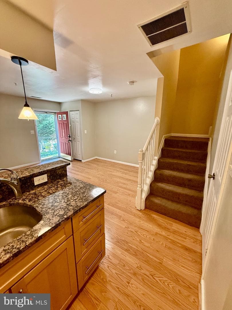 6235 Sandpiper Court #2 photo 7