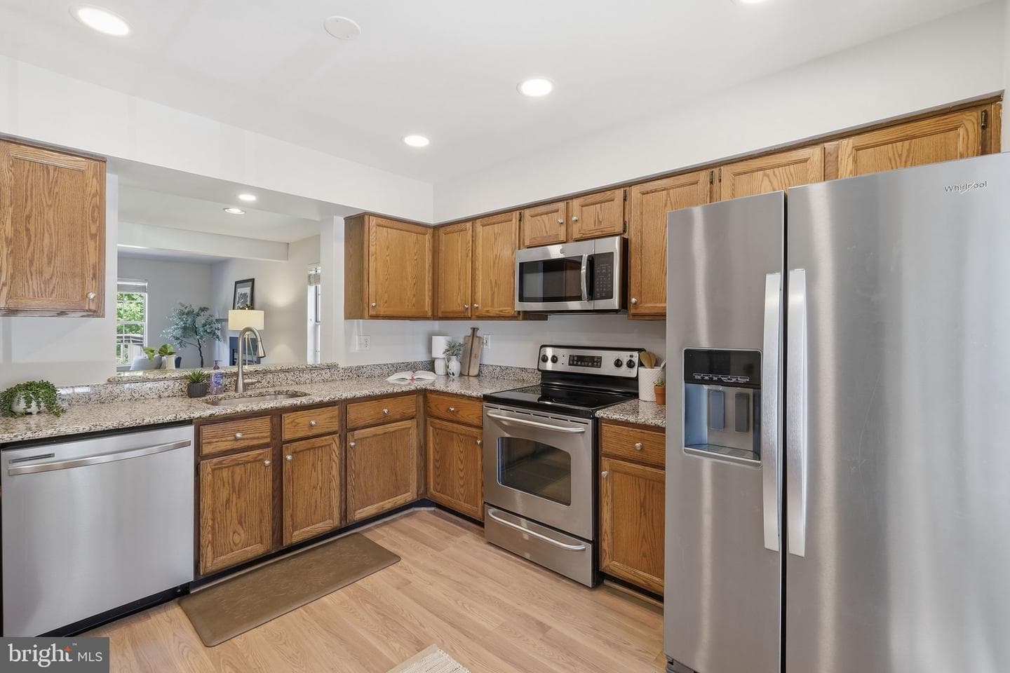 8463 Oak Bush Terrace photo 9