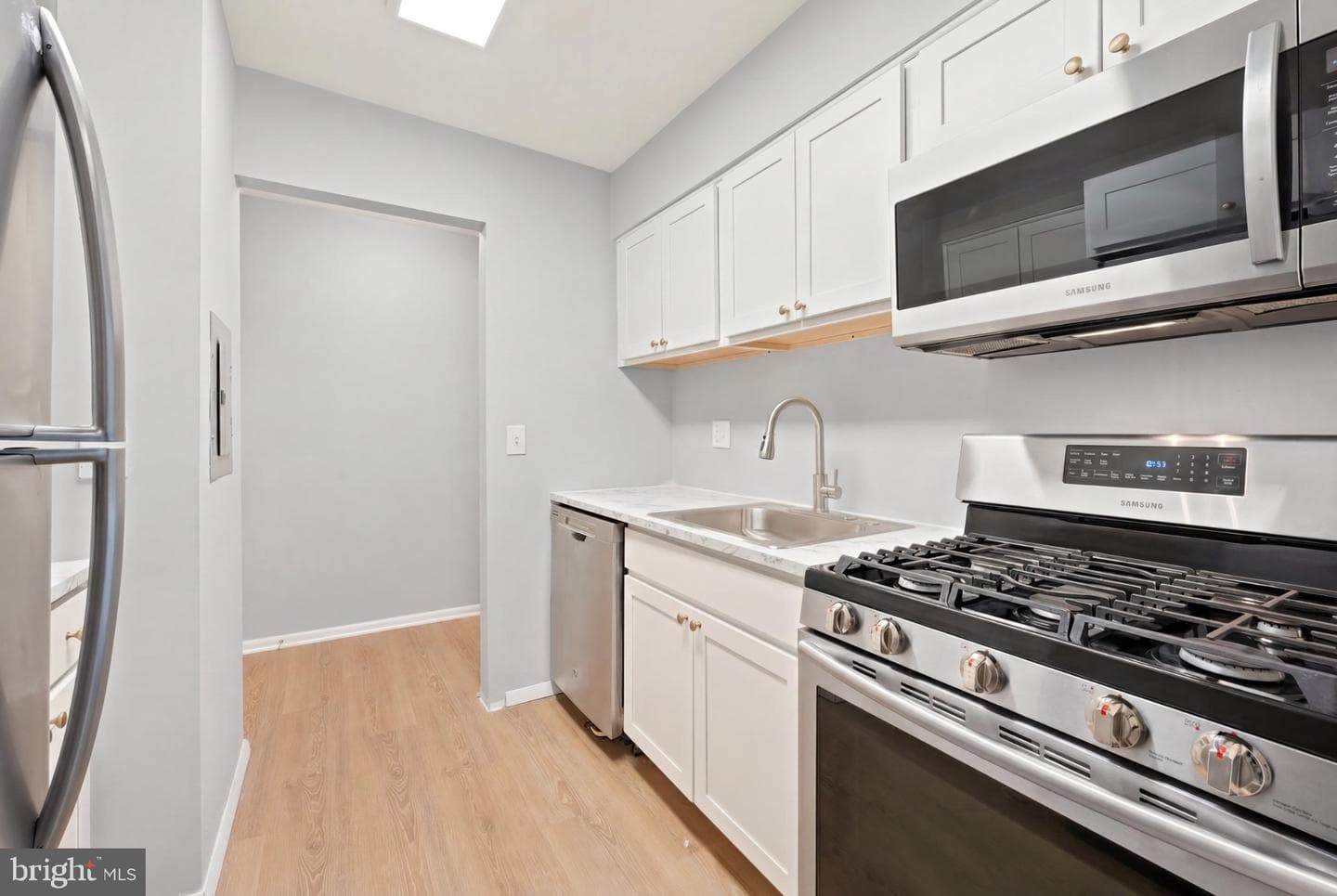 6003 Majors Lane #8 O20 photo 6