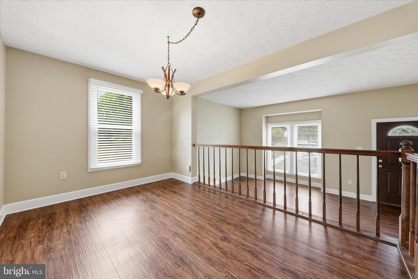 6317 Loring Drive photo 10