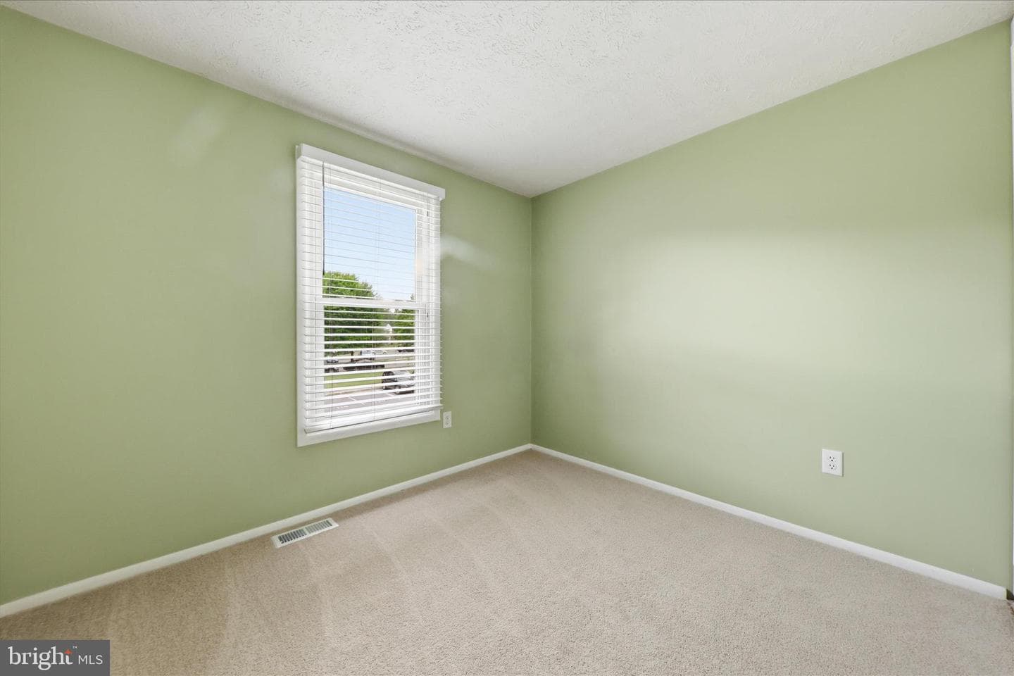 6317 Loring Drive photo 23