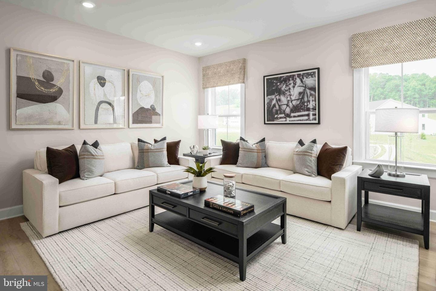 5445 Pondview Lane photo 13