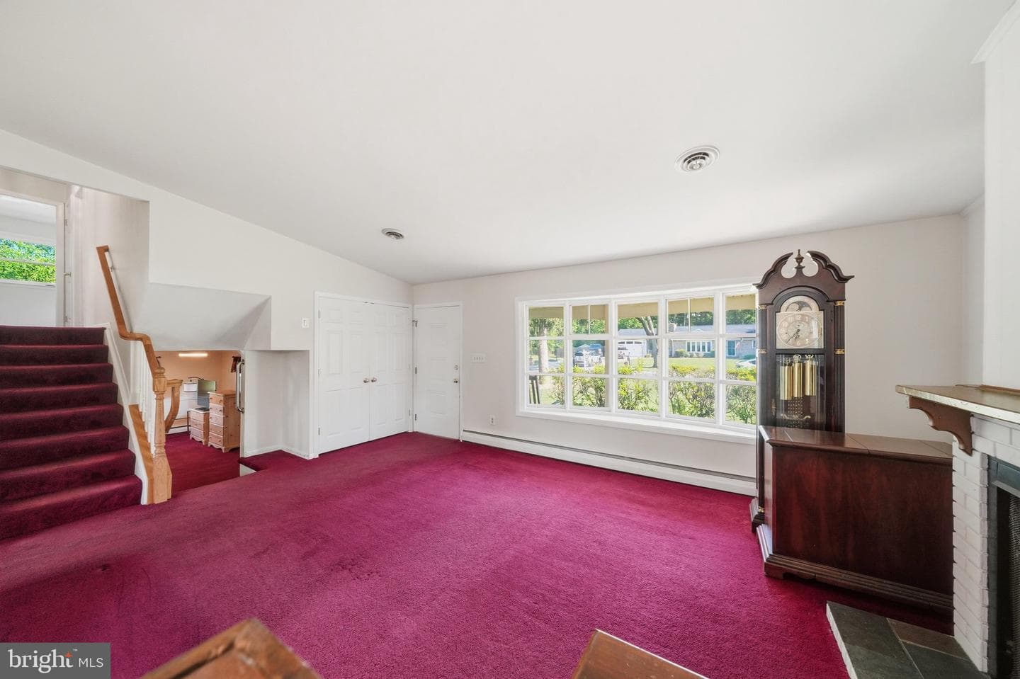 9326 Millbrook Road photo 6