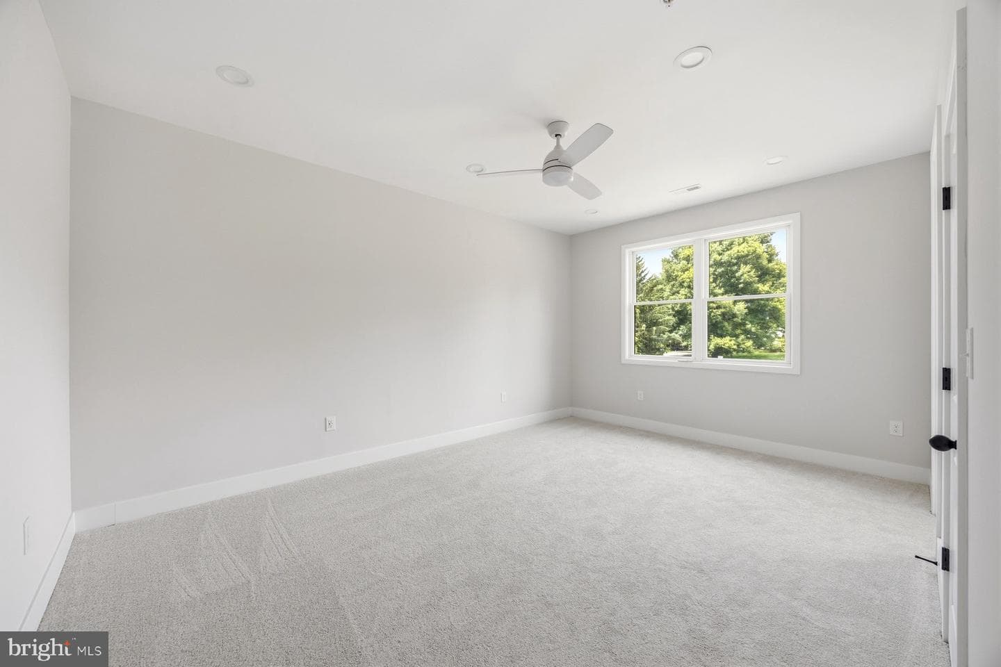 12407 Penelope Court photo 32