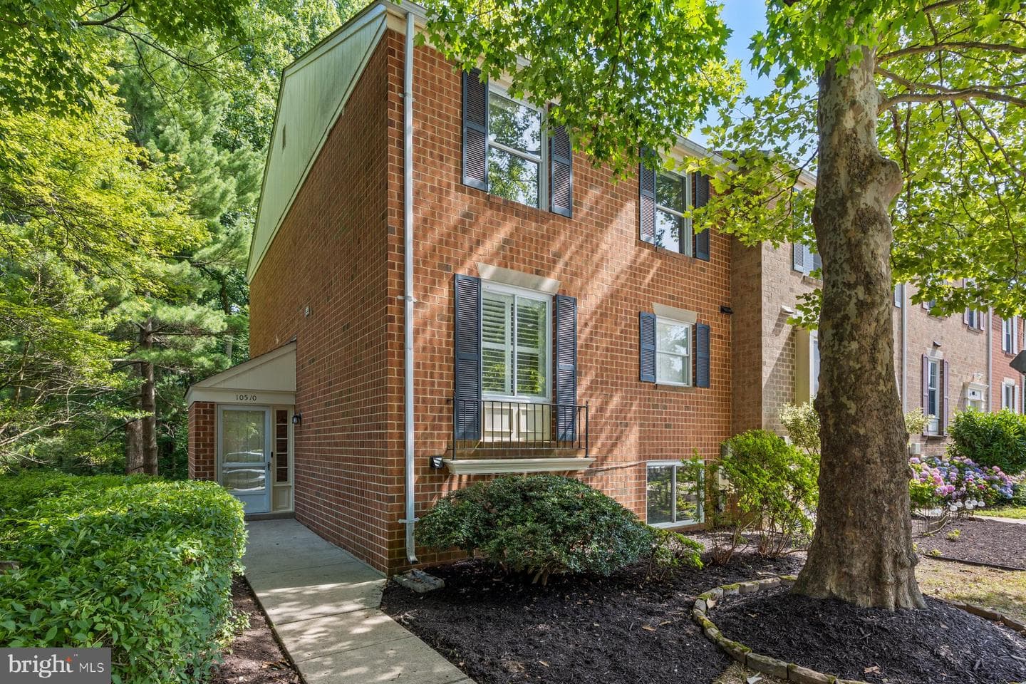 10510 E Wind Way, Columbia