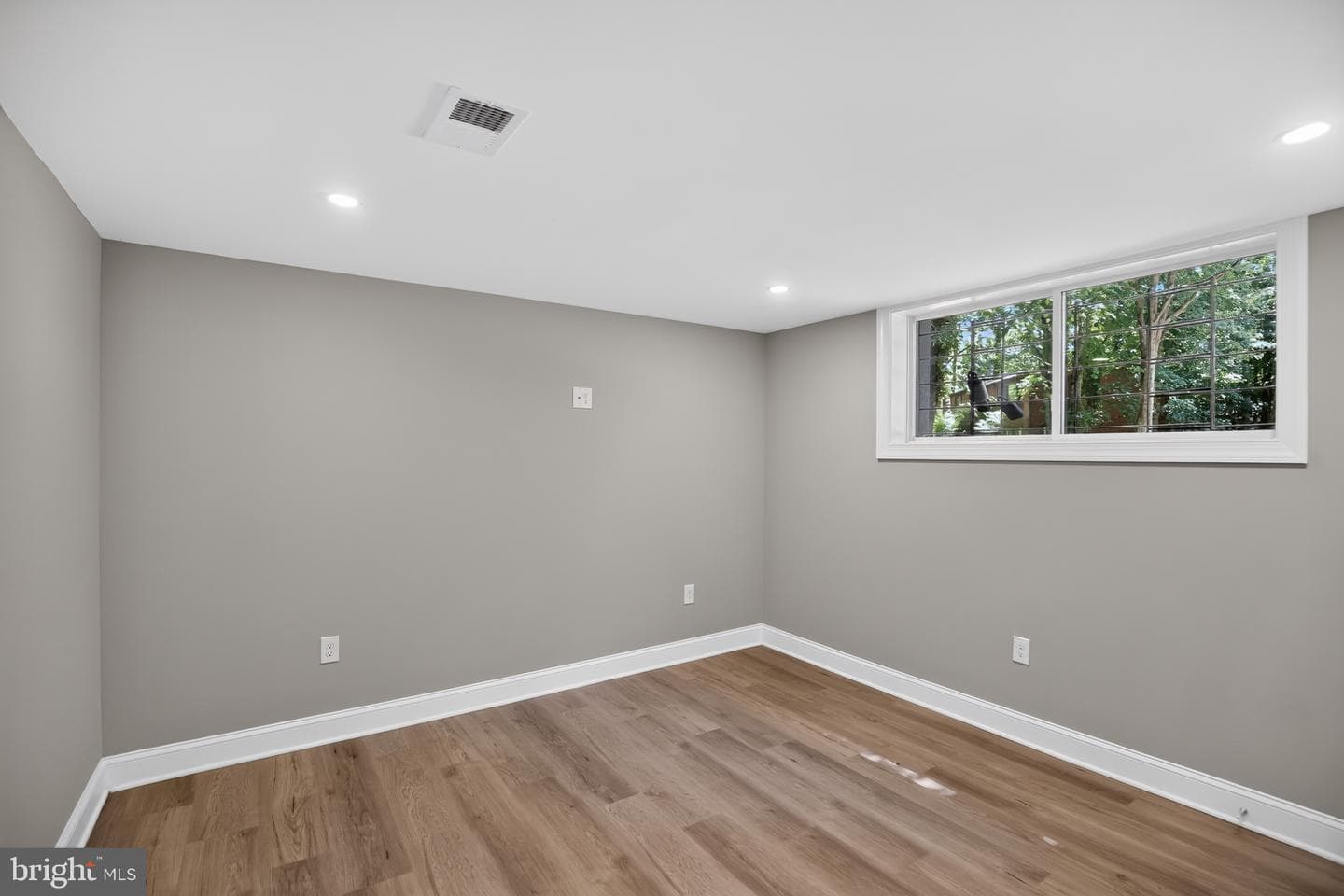 9477 Battler Court photo 14