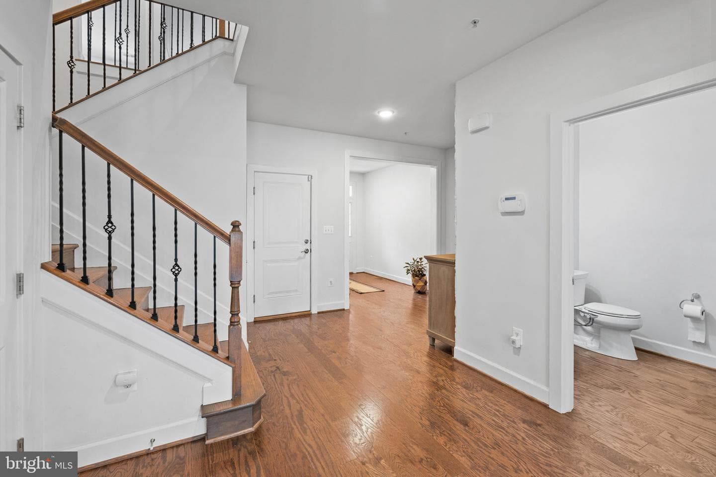 2609 Vardon Lane photo 7