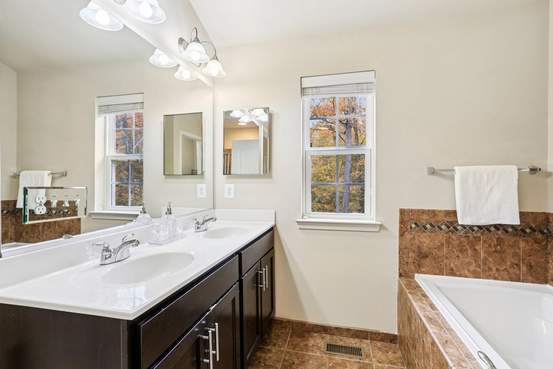 9384 Rock Ripple Lane photo 23