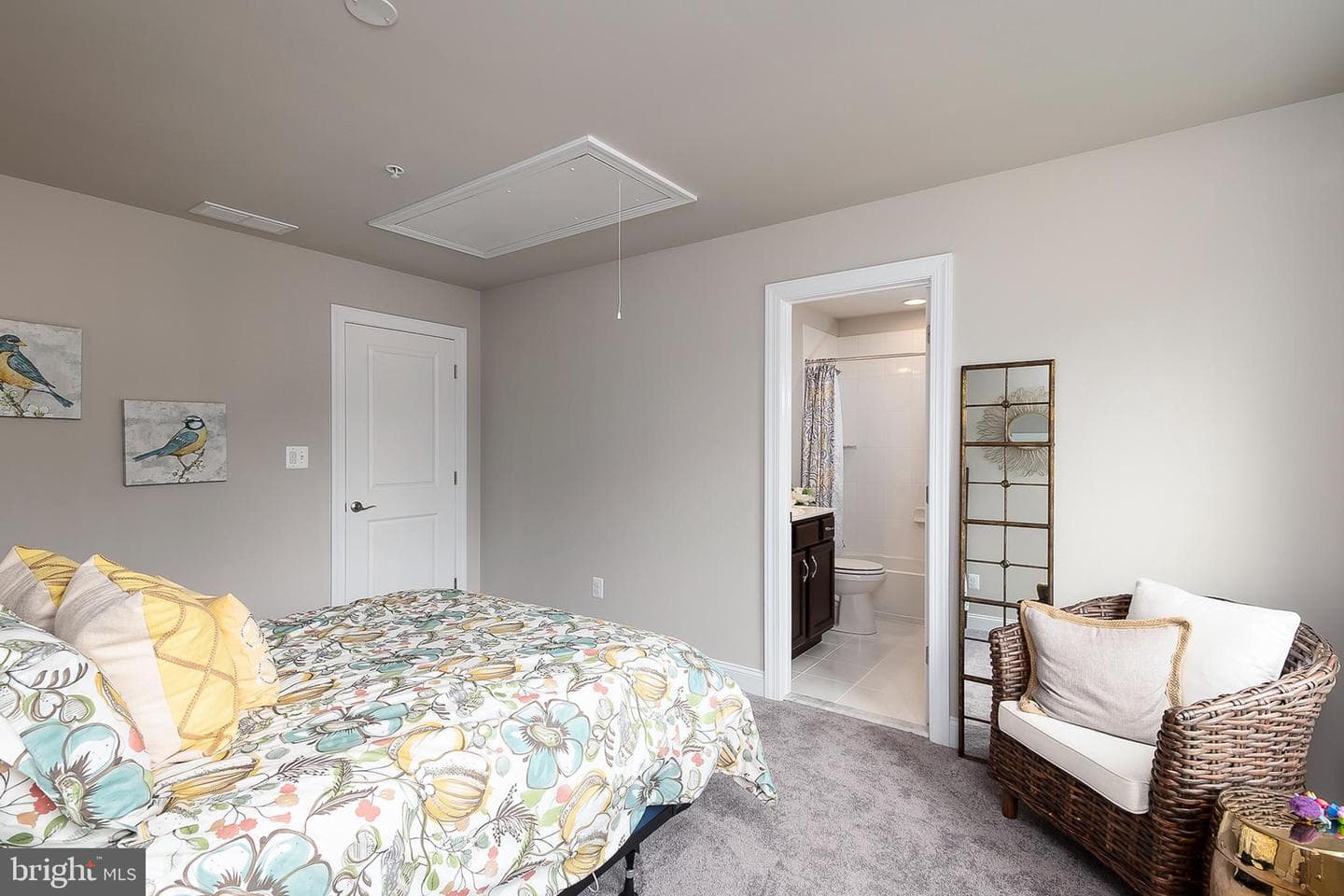 4492 Ilchester Road photo 26