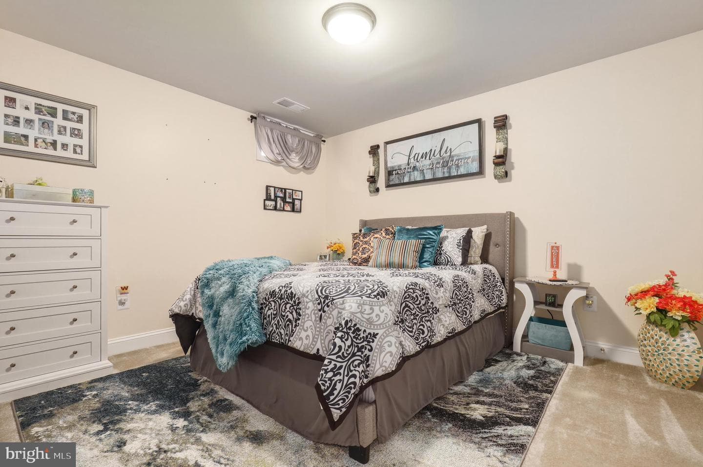 9468 Vollmerhausen Drive photo 33