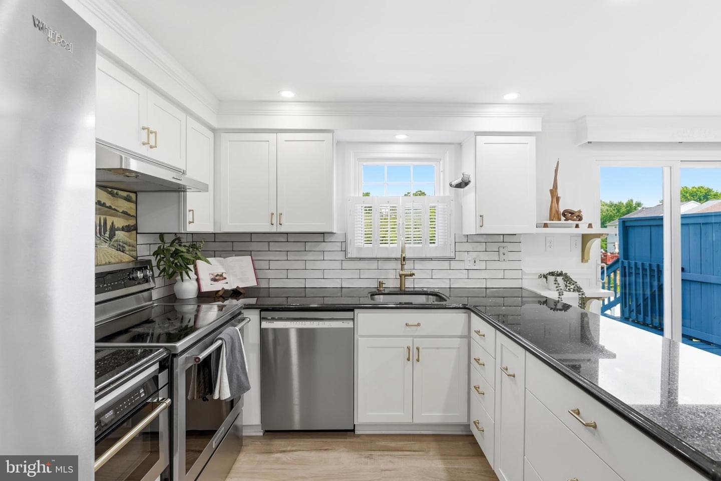 8024 Watermill Court photo 14