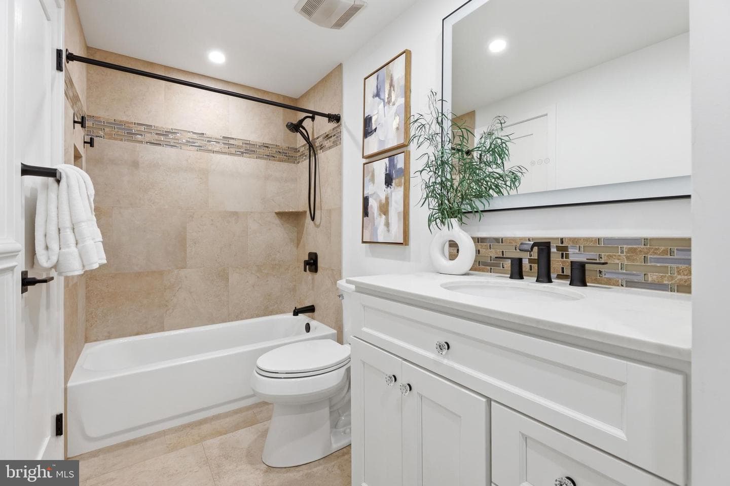 8024 Watermill Court photo 25
