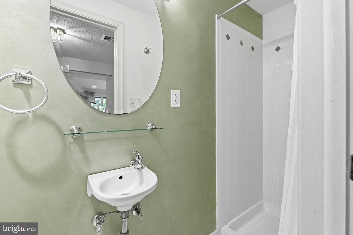8024 Watermill Court photo 31