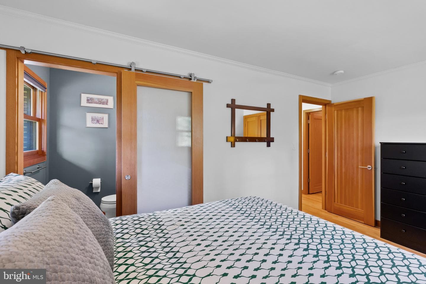 9922 Frederick Road photo 34