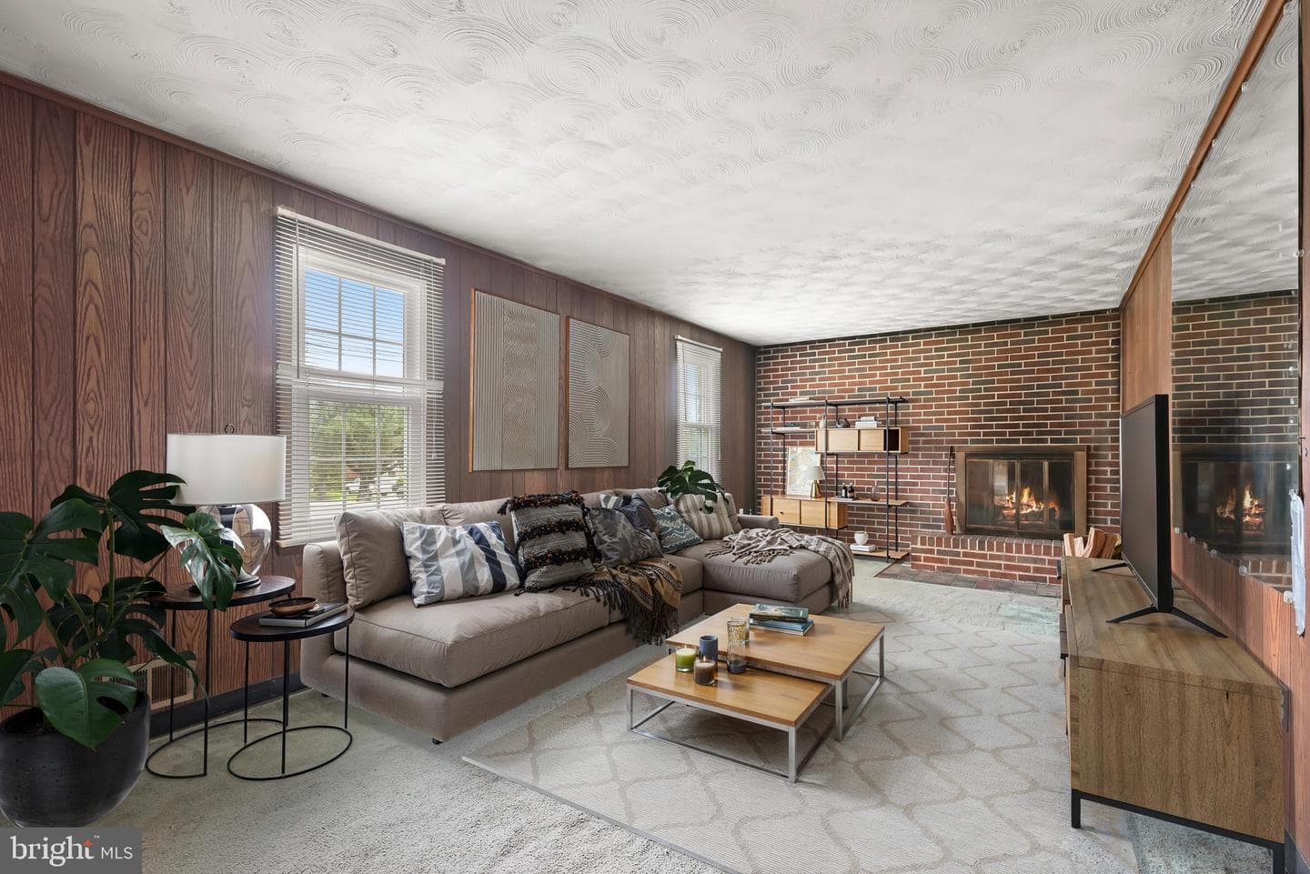 9905 Frederick Road photo 4