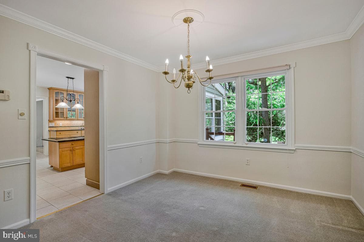 6052 Tamar Drive photo 10