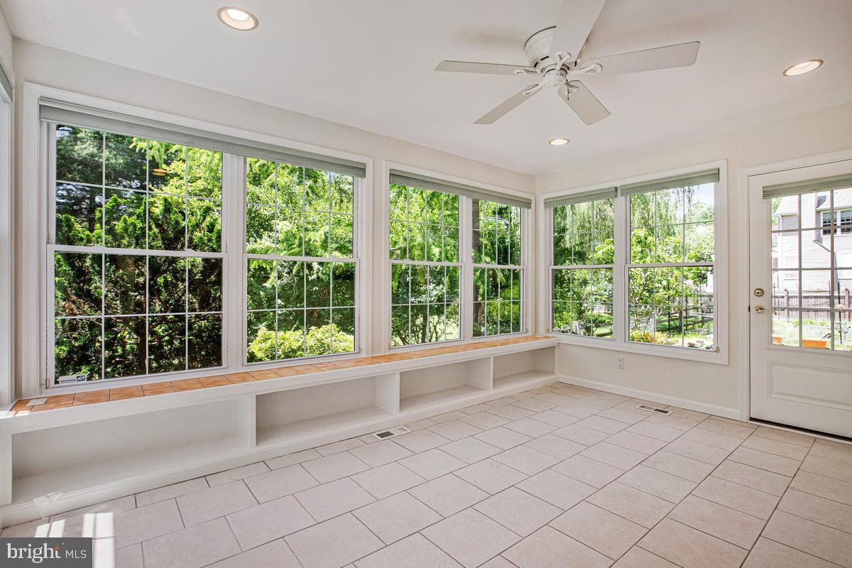 6052 Tamar Drive photo 22