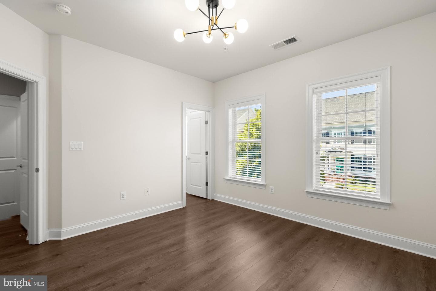 11423 Ellington Street photo 59