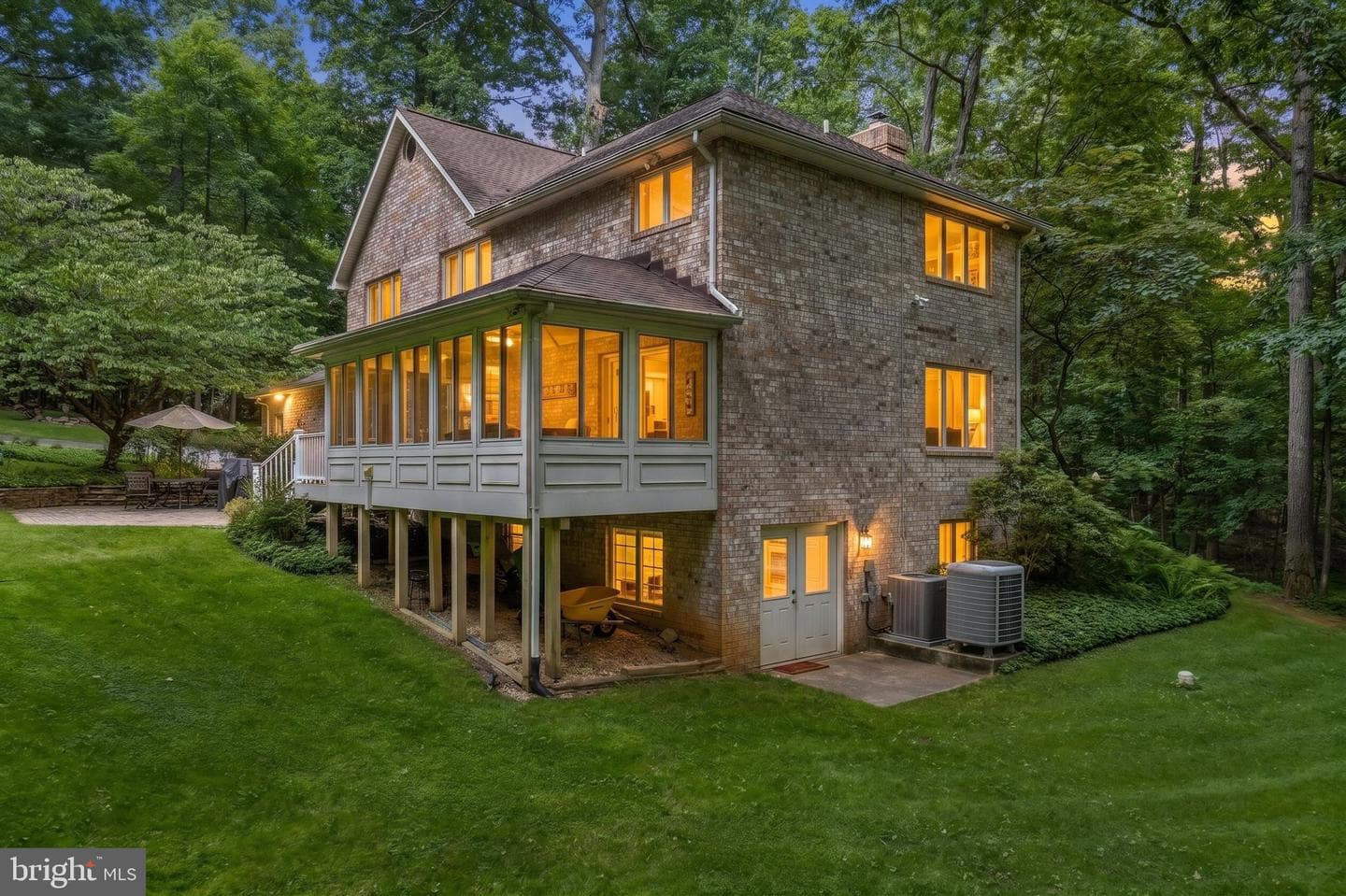 1225 Crows Foot Road photo 53