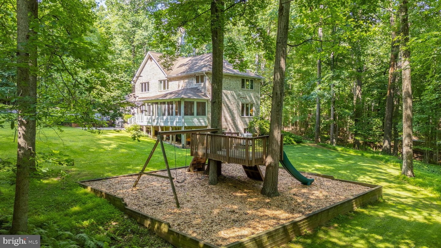 1225 Crows Foot Road photo 60