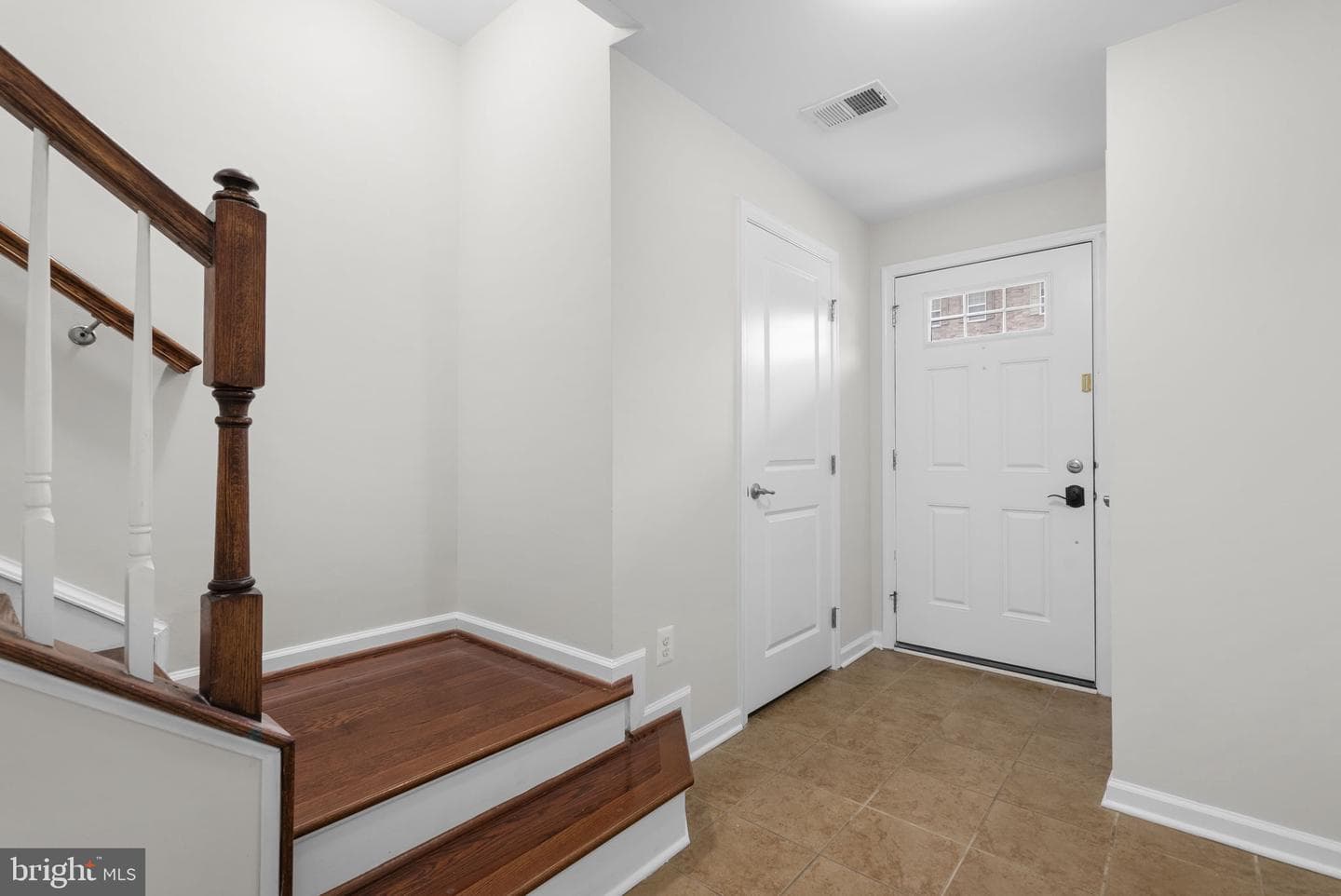 8621 Enoch Pratt Drive photo 25