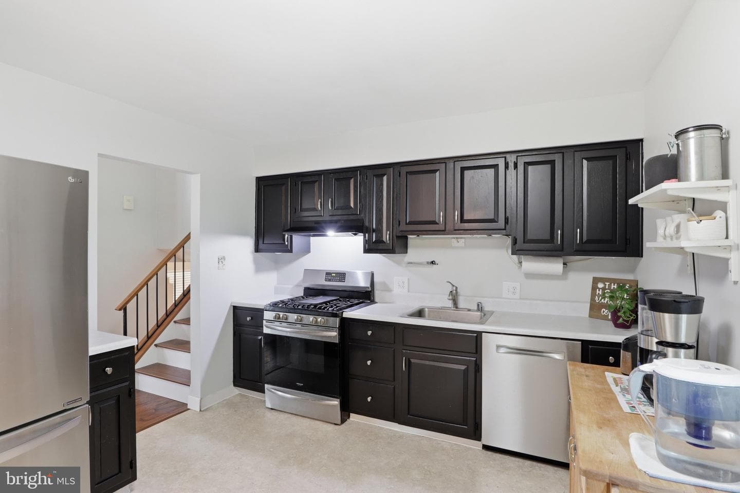 5225 Hayledge Court photo 11