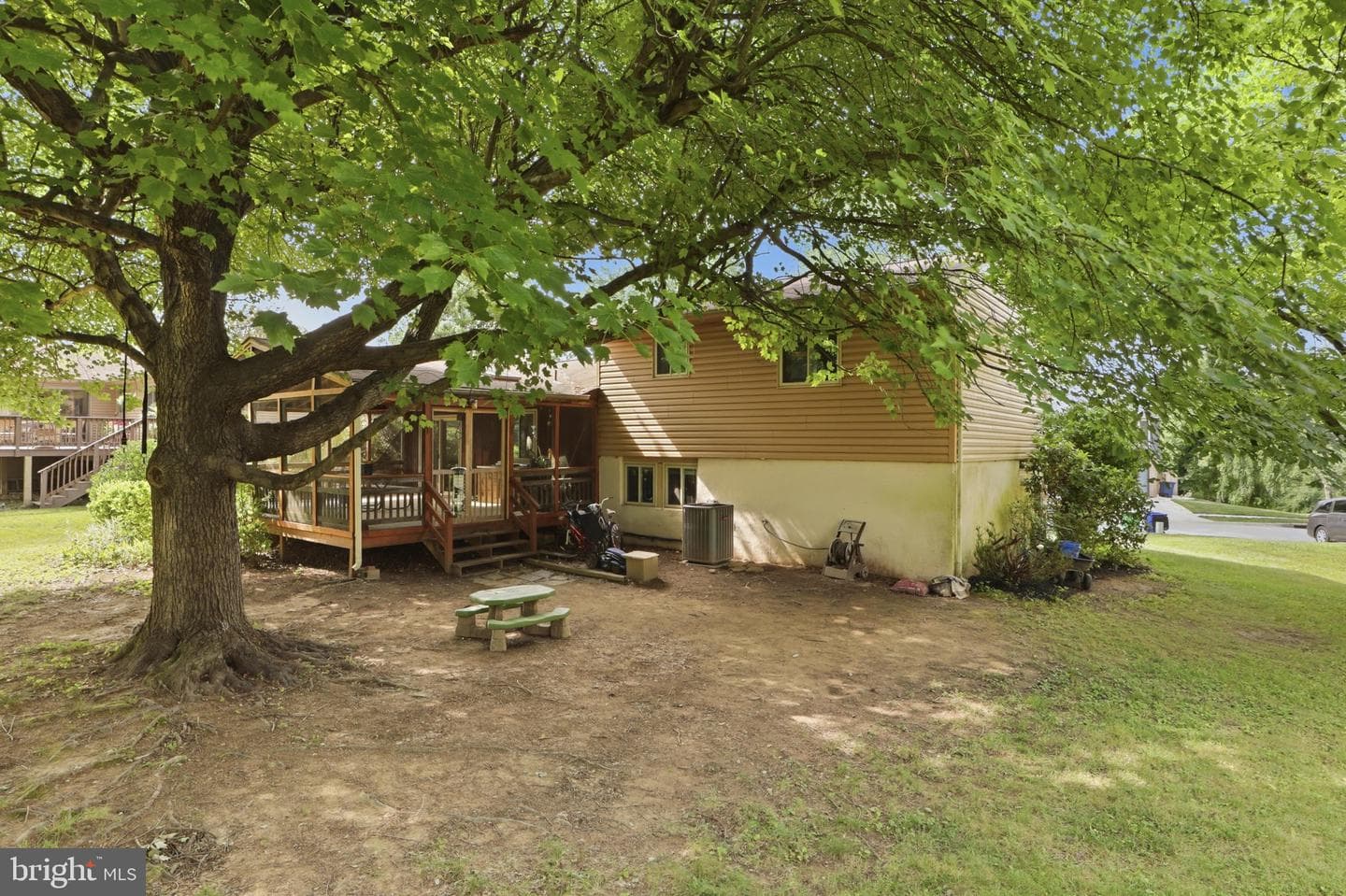 5225 Hayledge Court photo 30
