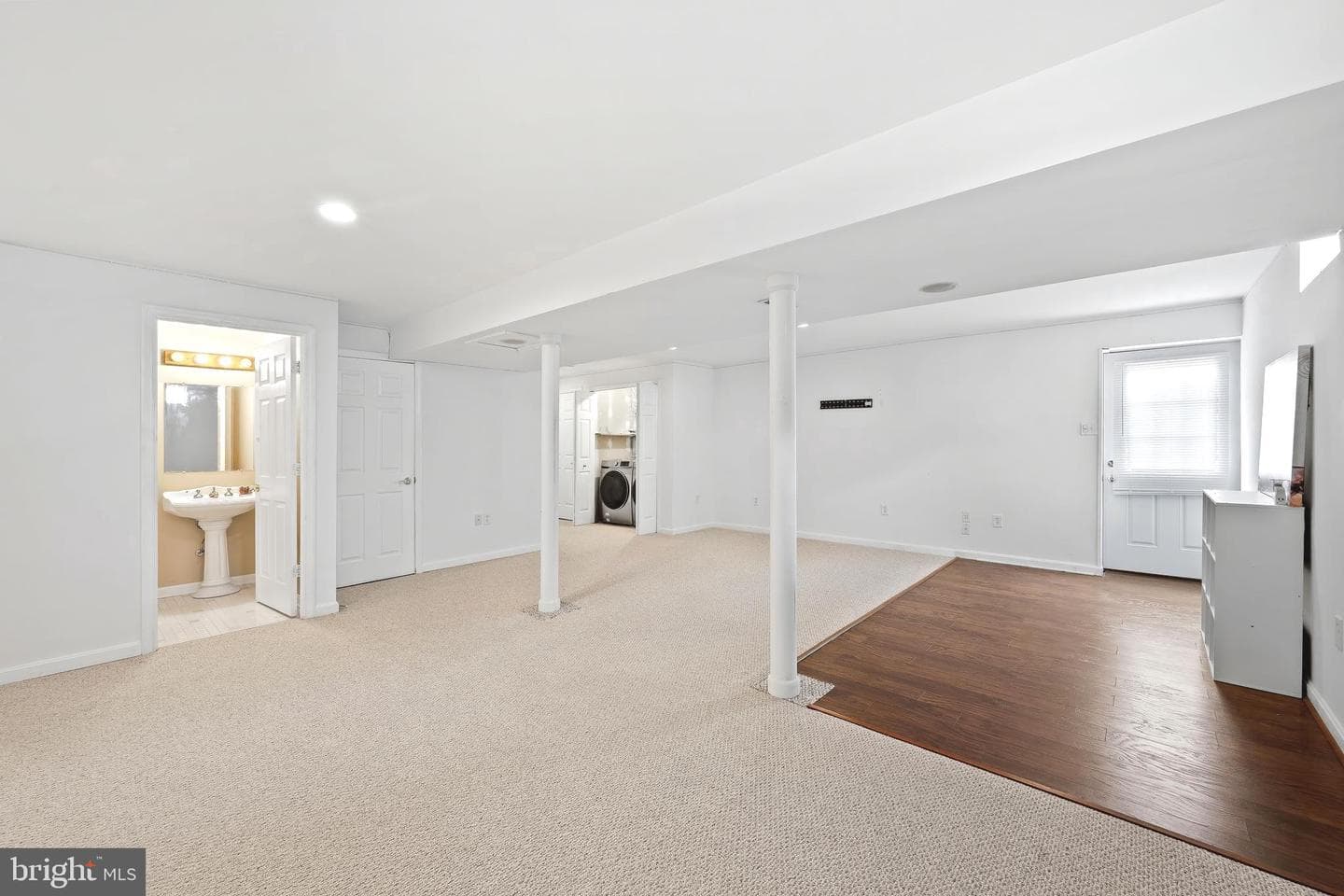 6584 Meadowfield Court photo 20