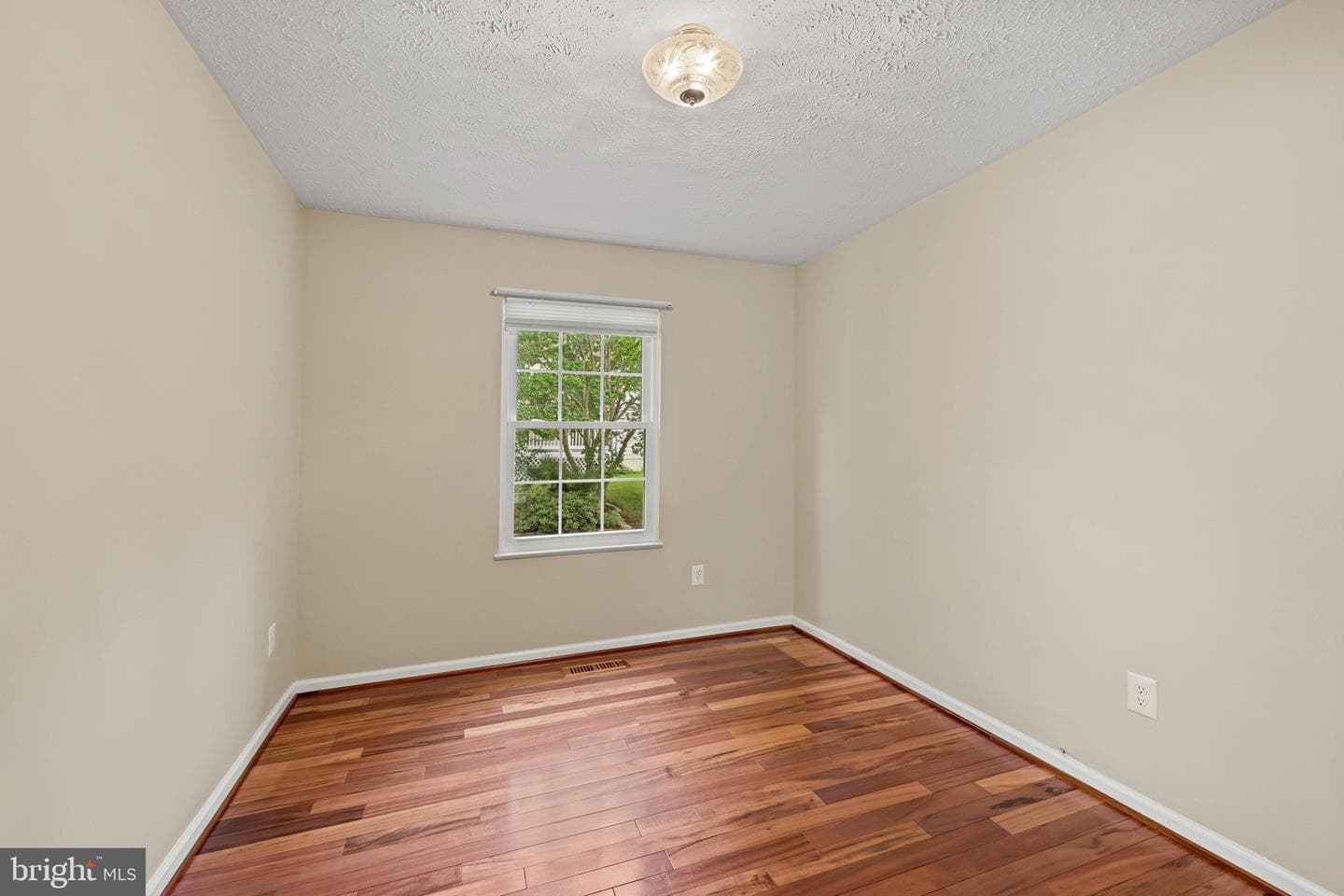 6428 Coxwold Drive photo 11