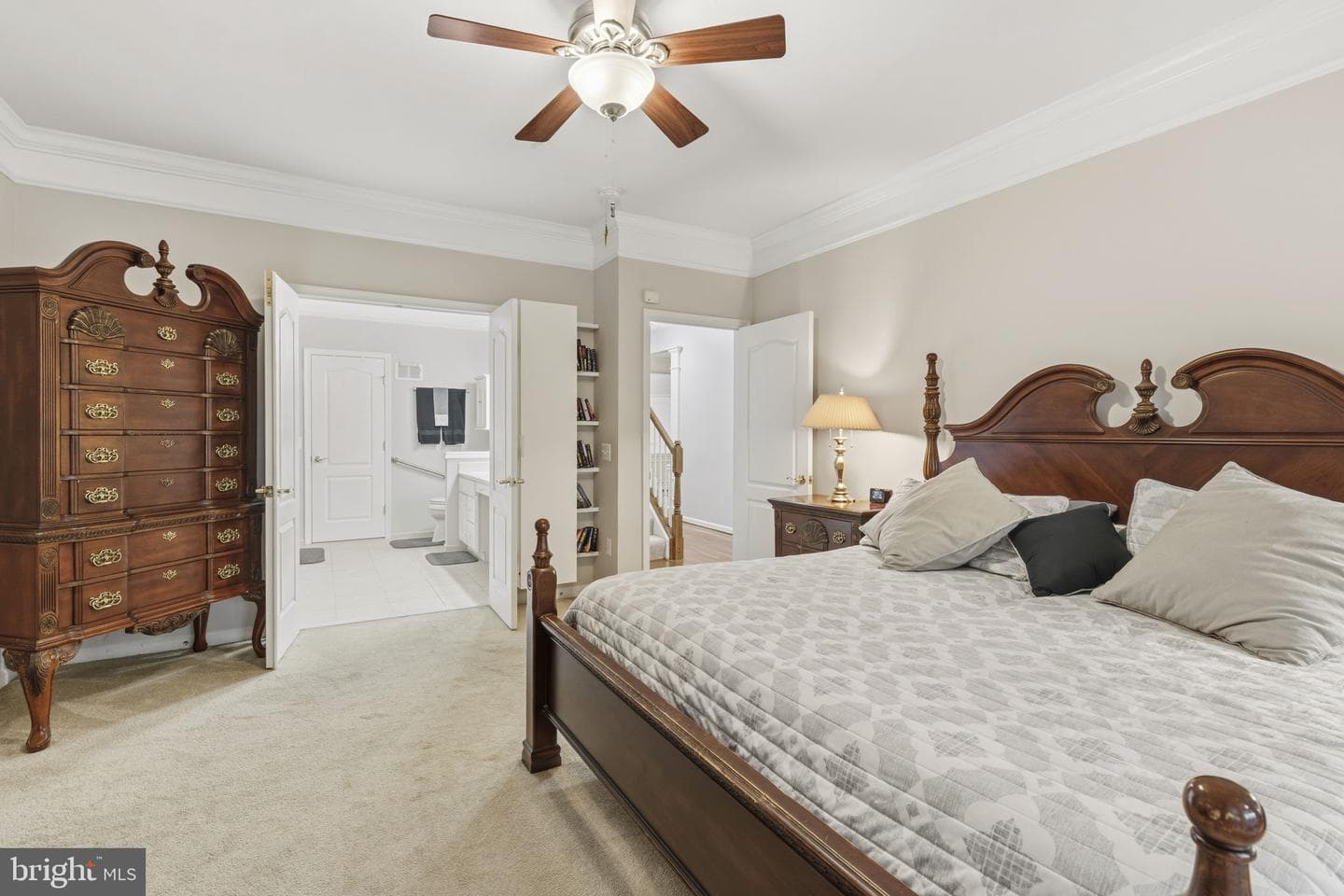 8254 Academy Road #8 photo 23