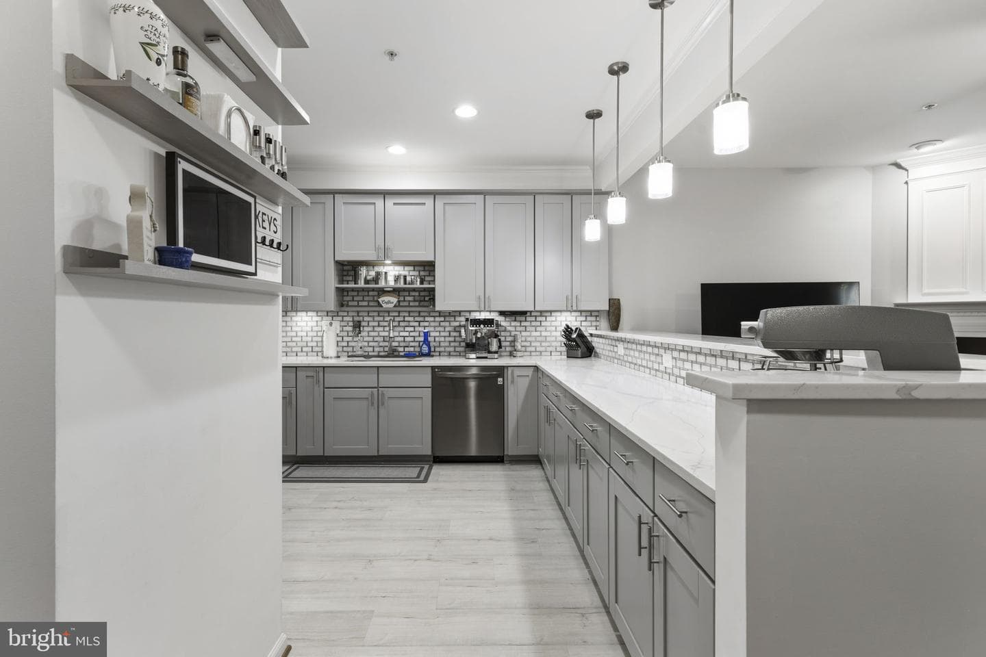 8254 Academy Road #8 photo 9