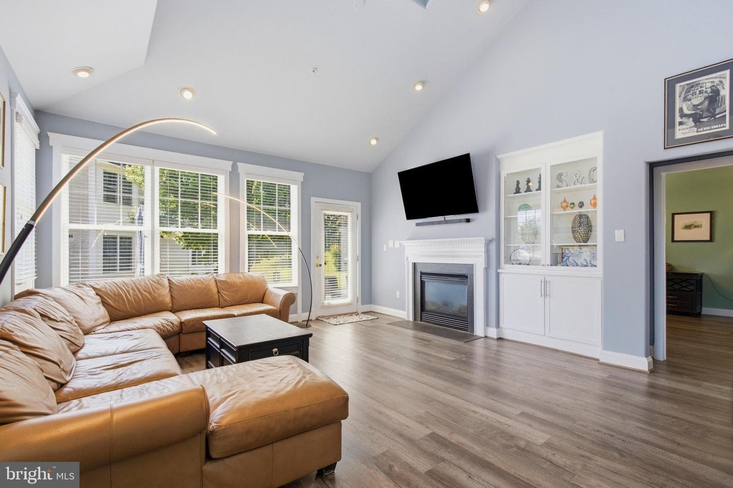 8705 Timber Oak Lane photo 18