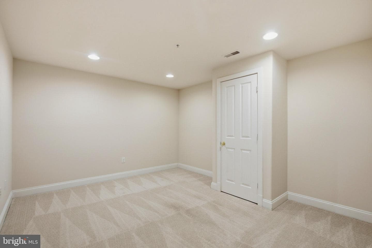 8705 Timber Oak Lane photo 26