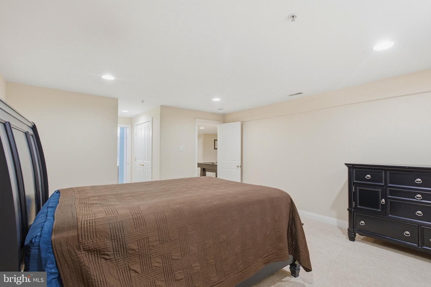 8705 Timber Oak Lane photo 32