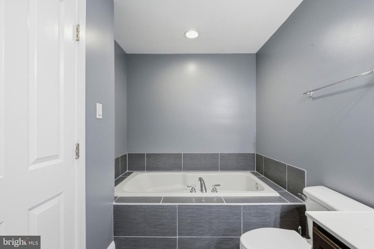 8705 Timber Oak Lane photo 42