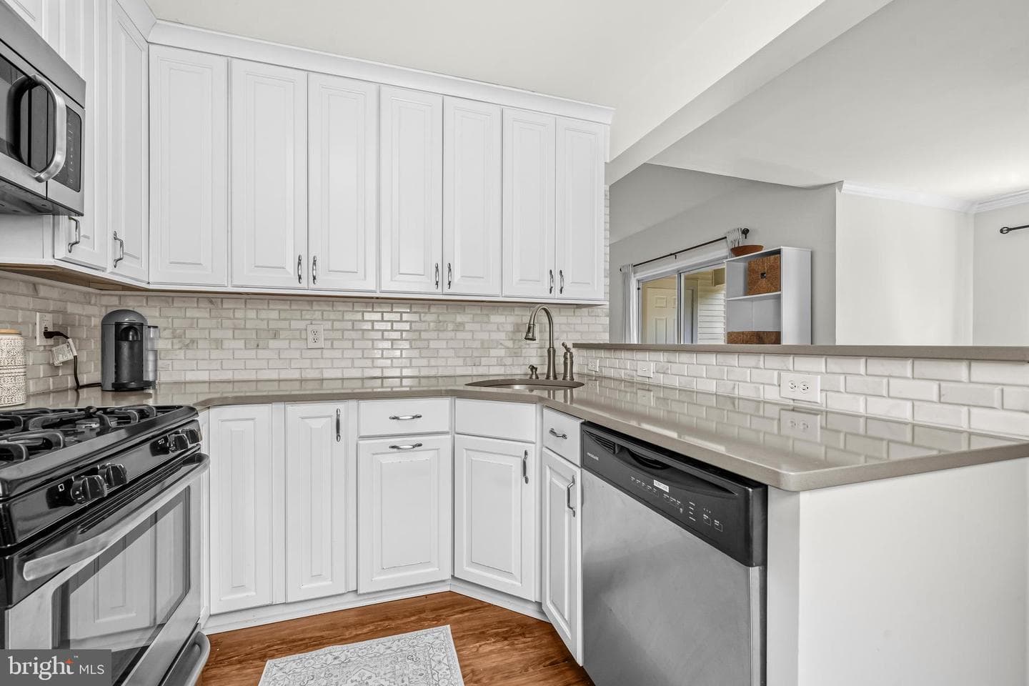 9101 Gracious End Court #303 photo 11
