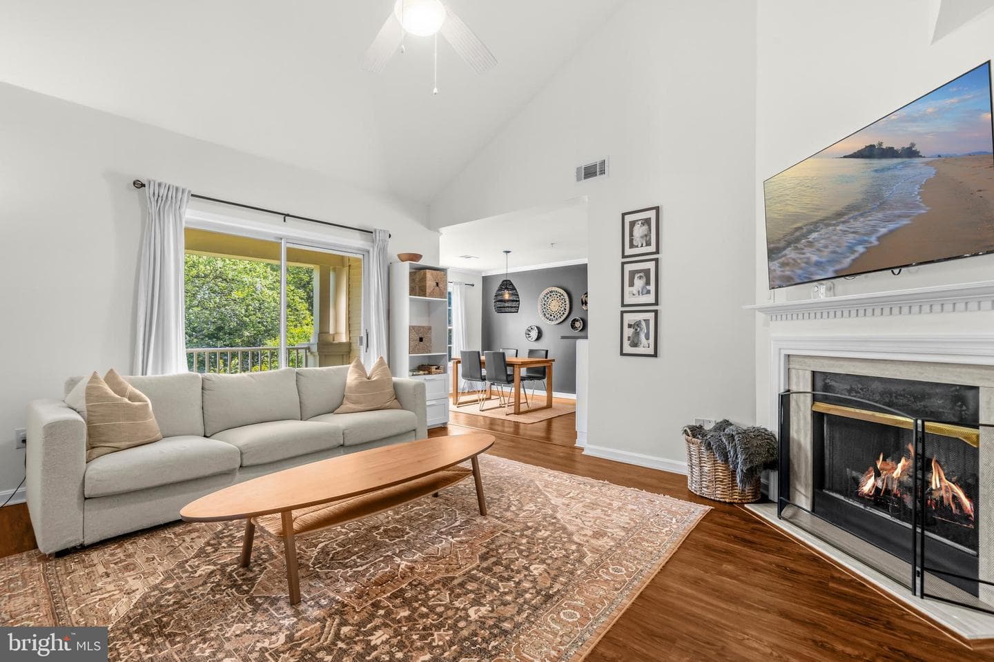 9101 Gracious End Court #303 photo 6