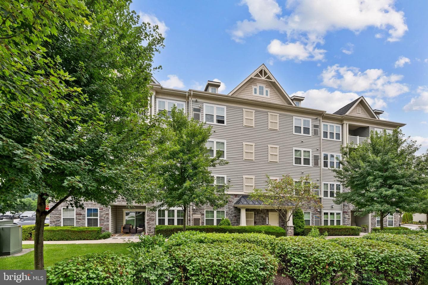 2121 John Stuart Road #E photo 47
