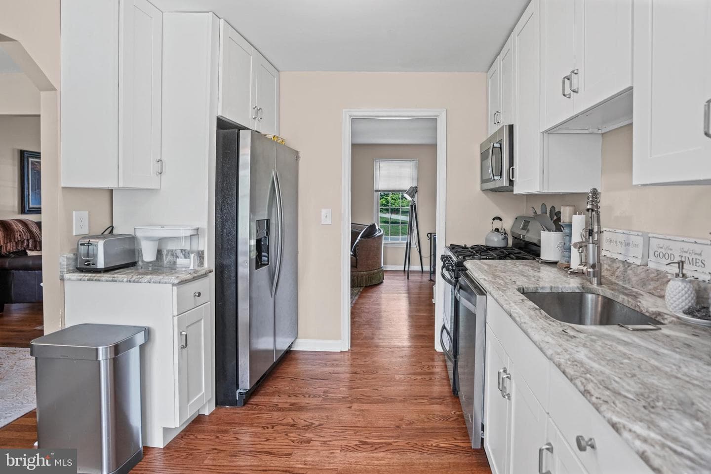 10734 Mid Summer Lane photo 14