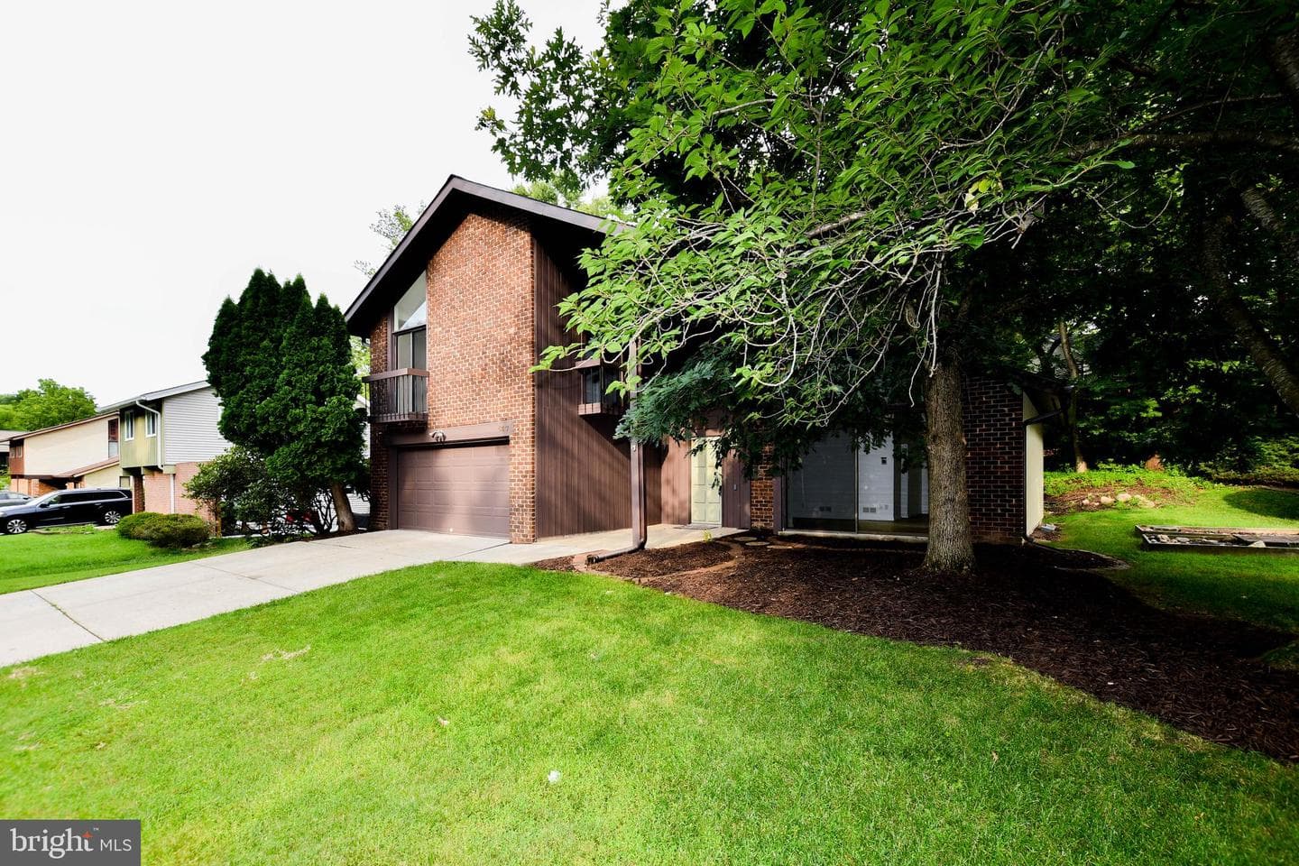 5317 Lightning View Road photo 3