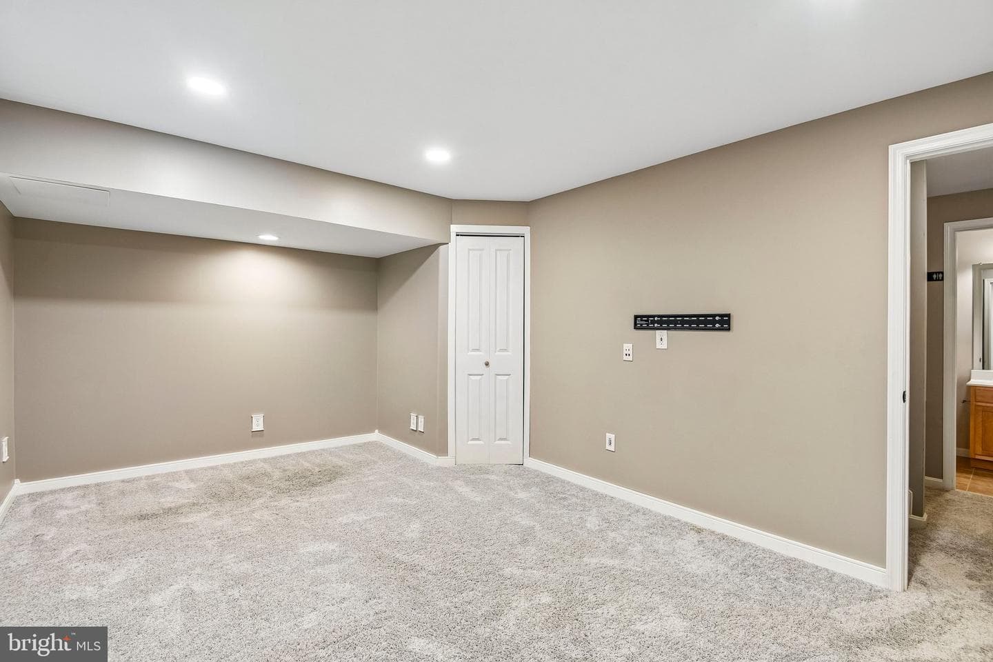 5911 N Dakota Drive photo 36