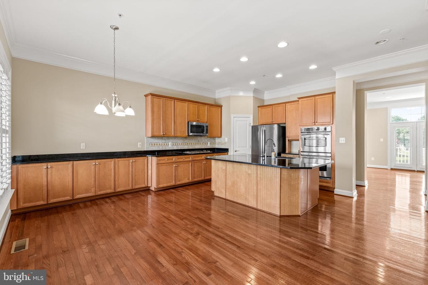 8803 Mirror Lake Way photo 9