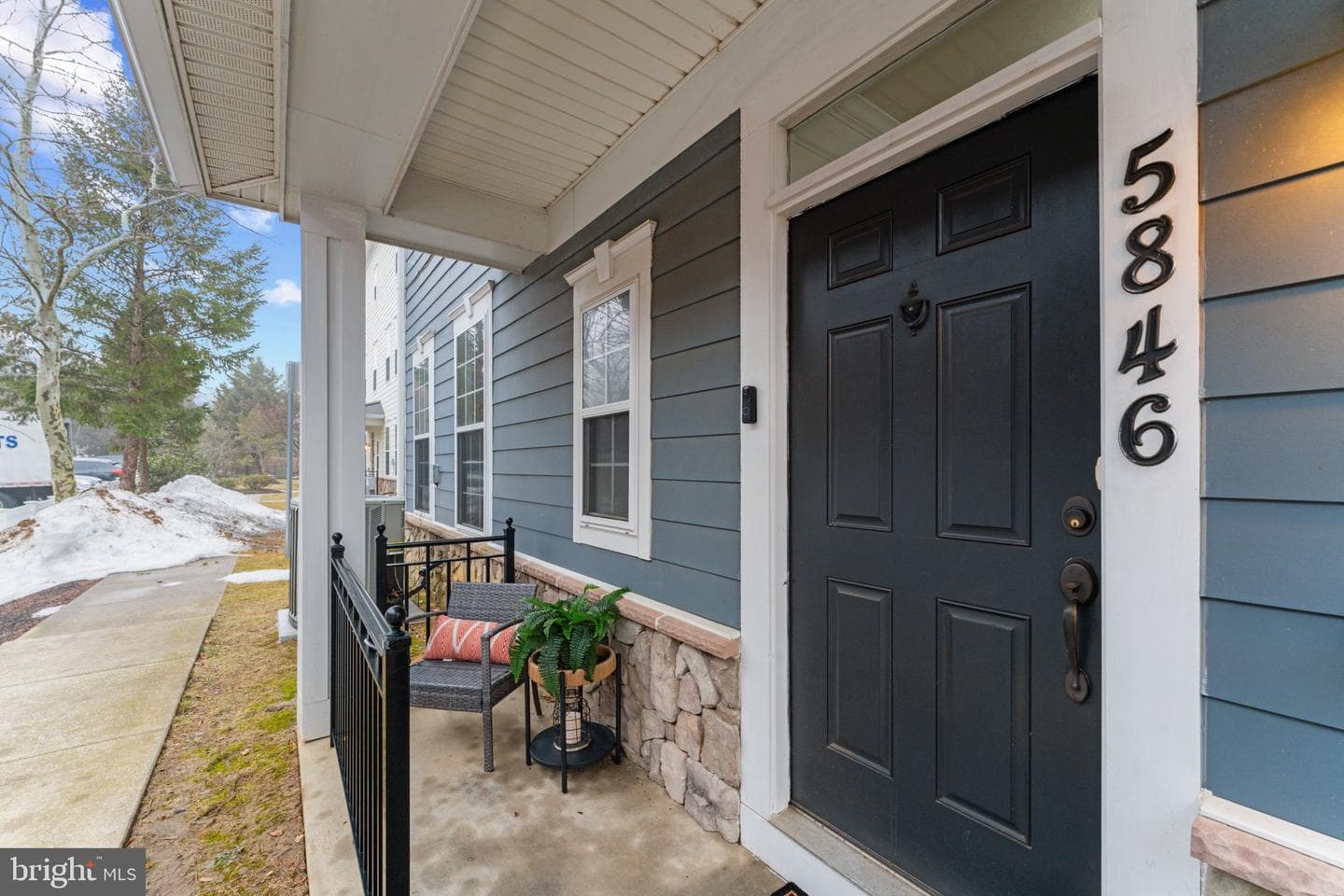 5846 Donovan Lane photo 8